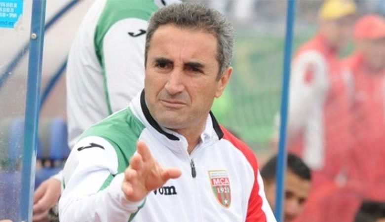 رئيس "الفاف" وليد صادي يبدي تضامنه مع جمال مناد