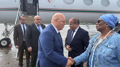 السيد ربيقة يشارك بناميبيا، ممثلا لرئيس الجمهورية .. في مراسم تنصيب الرئيسة المنتخبة السيدة نوتمبو ناندي ندايتوا 