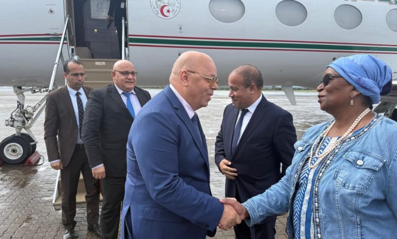 السيد ربيقة يشارك بناميبيا، ممثلا لرئيس الجمهورية .. في مراسم تنصيب الرئيسة المنتخبة السيدة نوتمبو ناندي ندايتوا