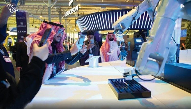 الذكاء الاصطناعي يساهم بشكل كبير في تعزيز الاقتصادات منطقة الشرق الأوسط بحلول 2030