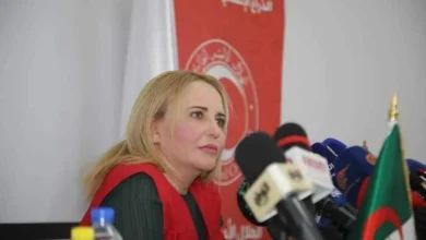 رئيس الجمهورية ينهي مهام السيد بن براهم ويعين السيدة حملاوي خلفا له
