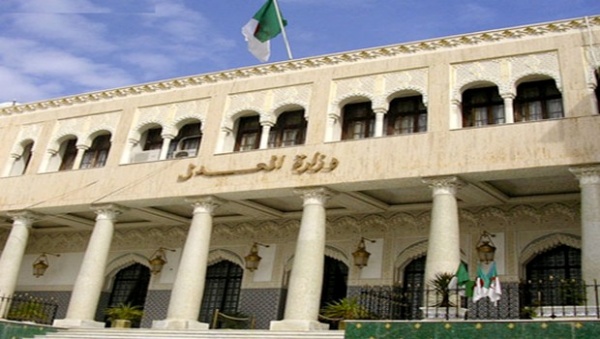 بواسطة تقنية المحادثة المرئية عن بعد، وزارة العدل تكشف: