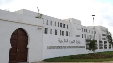 لوزارة الشؤون الخارجية، السيد "لوناس مقرمان"، الخميس الماضي، بمقر الوزارة، سفير فرنسا بالجزائر، السيد "ستيفان روماتي".