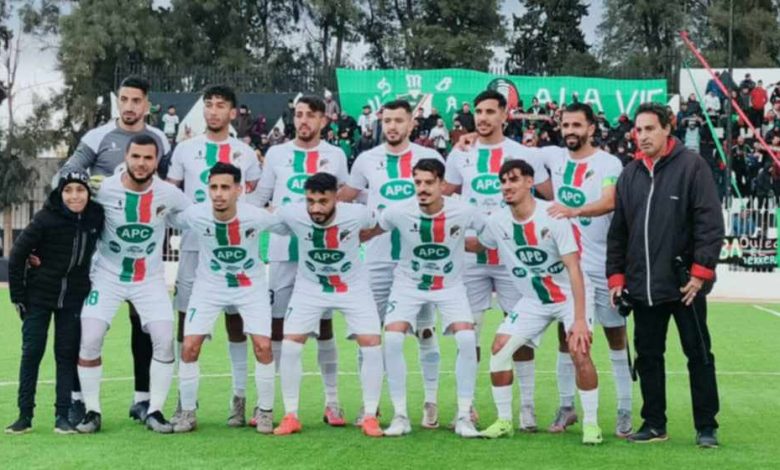 اتحاد بلعباس يواصل سعيه نحو الصعود رغم التحديات أمام وداد تلمسان