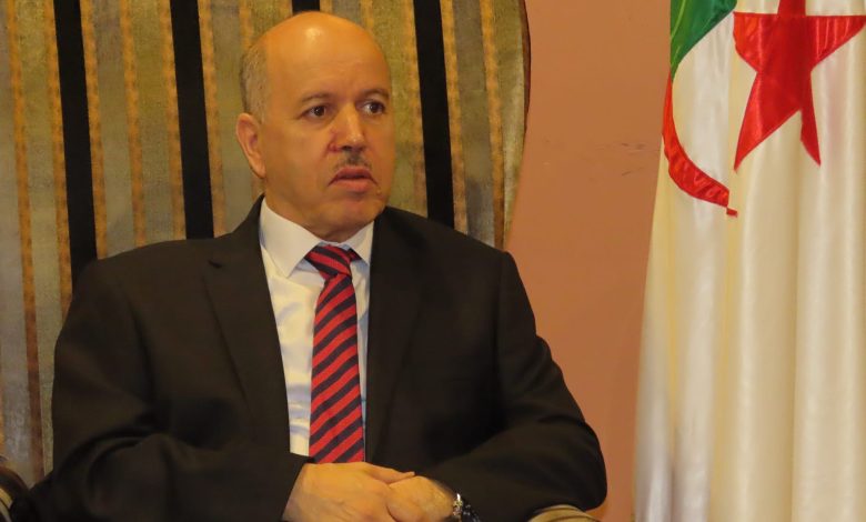 خلال لقاء تنسيقي لتقييم أداء القطاع، "عبد الحق سايحي"، يؤكد: "ضرورة الإسراع في التكفل بانشغالات الشركاء الاجتماعيين"