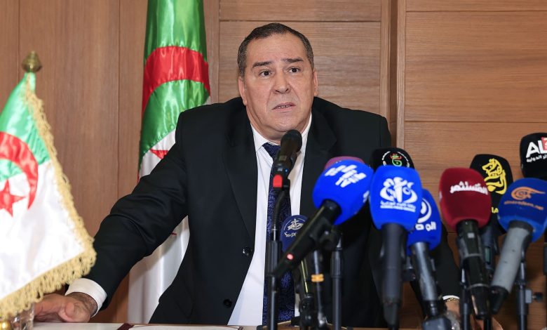 أكد على ضرورة إنتاج مواد إعلامية بمضامين موضوعية "محمد مزيان" يدعو إلى تحقيق المزيد من التقارب العربي