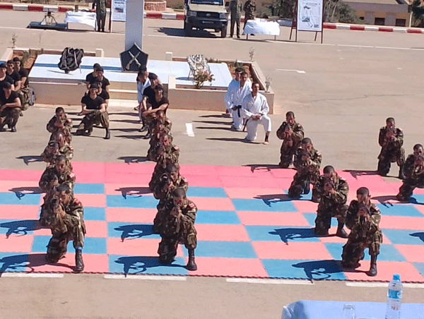 مركز التدريب للمشاة بأرزيو بوهران تنظيم زيارة موجهة لوسائل الإعلام