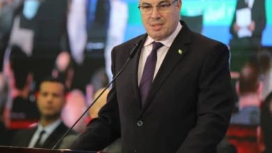 في كلمته في اللقاء الجهوي الأول للصحفيين والي وهران يدعو إلى تضافر الجهود للتصدي للمؤامرات