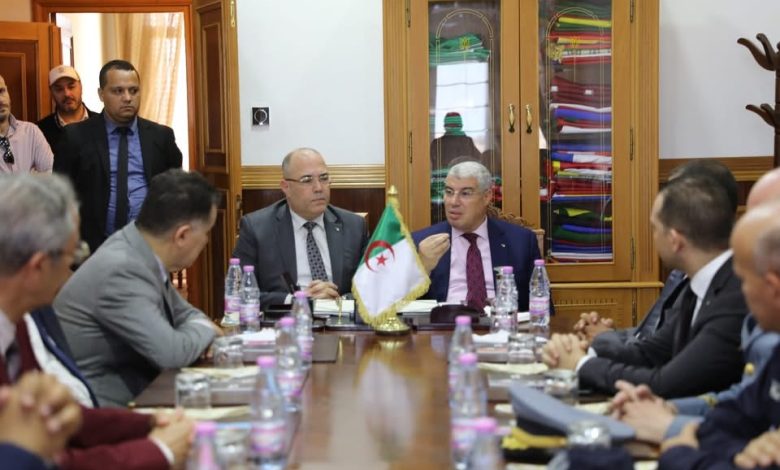 فيما تم التنبيه على احترافية التسيير بالمطارات خلال موسم الحج تنصيب الرئيس المدير العام لمؤسسة تسيير مصالح مطارات وهران