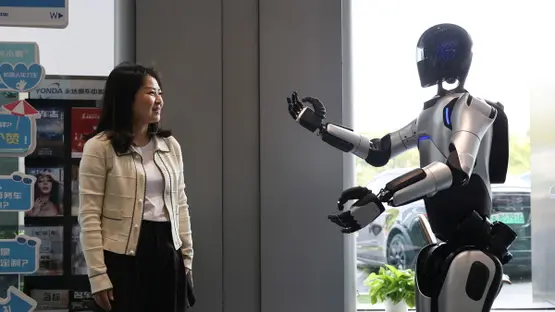 الروبوتات البشرية