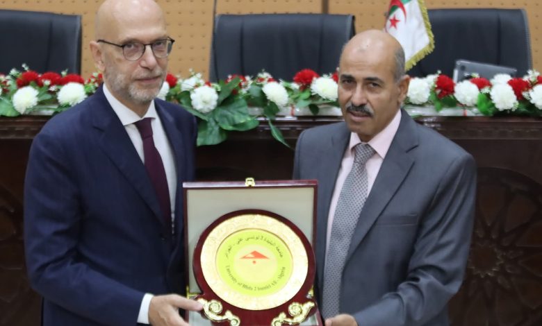 جامعة "العفرون" بالبليدة