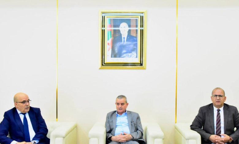 والي ولاية مستغانم يستقبل المدير العام للبنك الوطني الجزائري