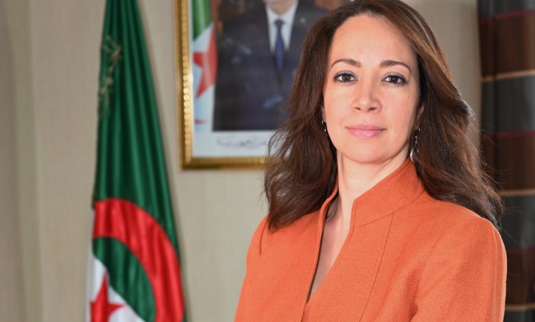 "سلمة منصوري" تؤكد أن قوة إفريقيا تكمن في شبابها