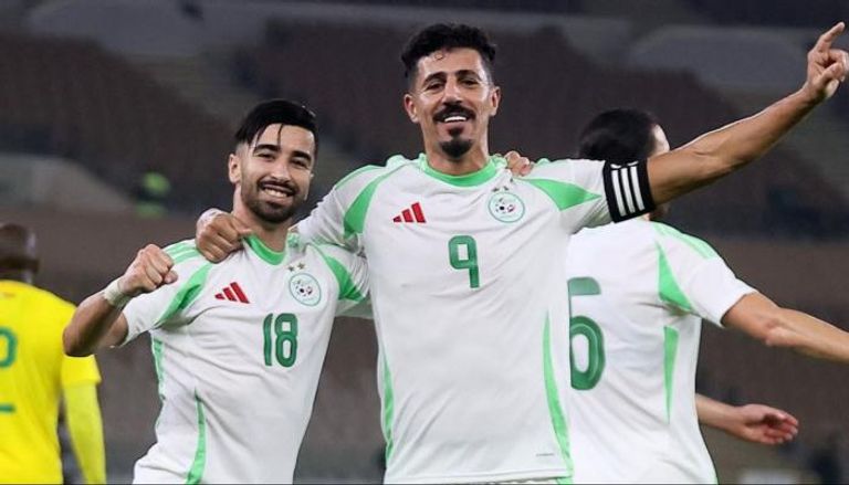 بونجاح وعمورة يهددون بإسقاط أرقام نجوم كبار