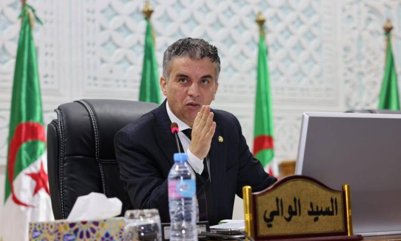 معسكر.. رؤساء الدوائر والبلديات ملزمون بمتابعة ظروف التمدرس