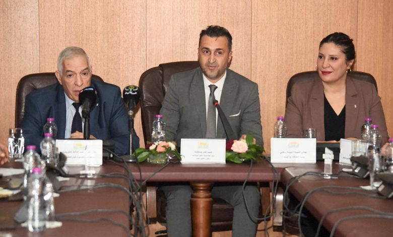 وزير المجاهدين وذوي الحقوق يقدم عرضا أمام اللجنة المختصة