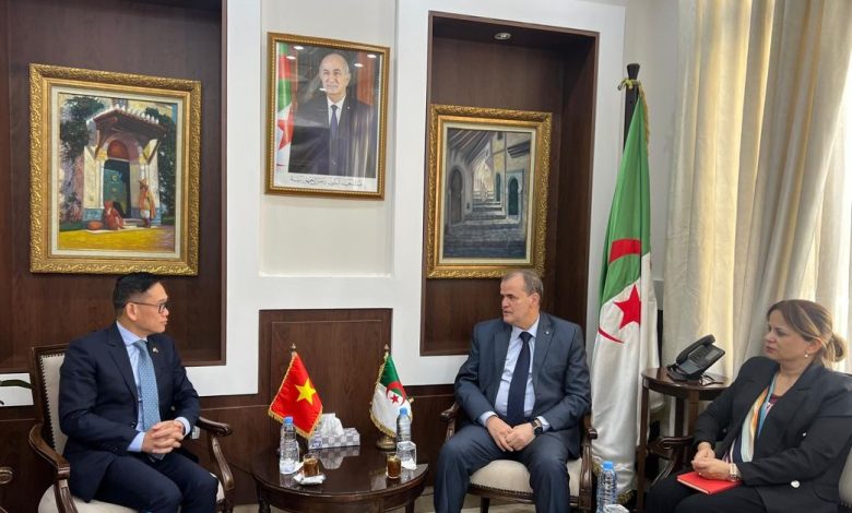 العلاقات الجزائرية ـ الفيتنامية