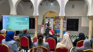 برنامج تحسيسي حول المقاولاتية وآليات التسويق بمركب الأندلسيات