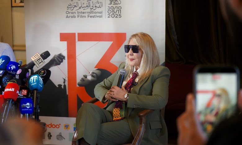 نادية الجندي تنبهر بجمال الجزائر