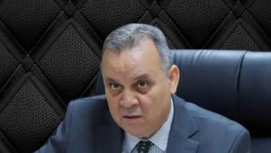 والي وهران يوجه تعليمات بتوزيع السكنات الجاهزة