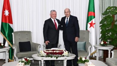 رئيس الجمهورية يتلقى مكالمة هاتفية من ملك الأردن