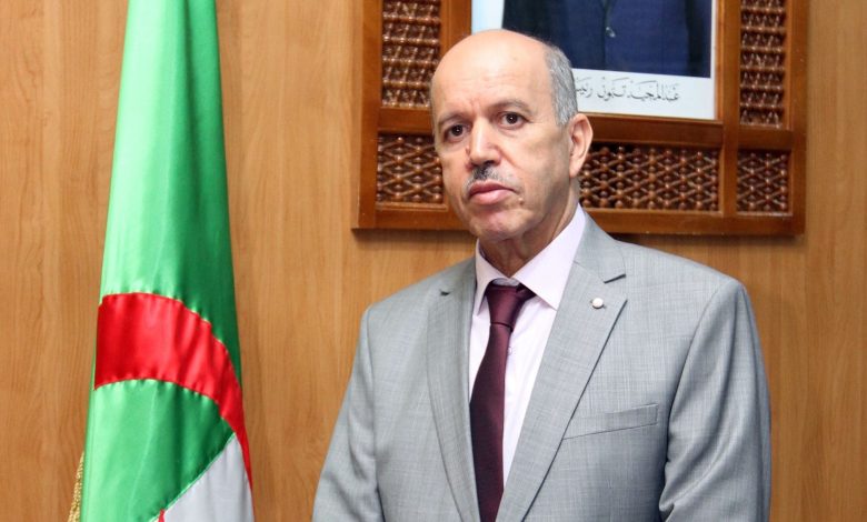 حول الزيادات في الأجور ومنحة البطالة، عبد الحق سايحي
