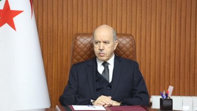 وزير العمل يؤكد على بتحسين الخدمة العمومية والرقمنة