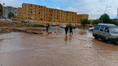 تساقطات مطرية تعدت 50 مليميترا تغرق شوارع وهران