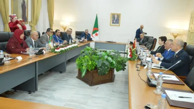 التعاون البرلماني بين الجزائر وبيلاروسيا محور لقاء بمقر مجلس الأمة
