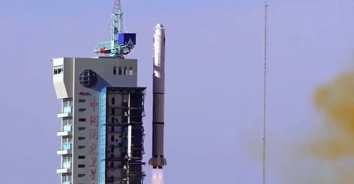 إطلاق القمر الصناعي ALSAT-3A..