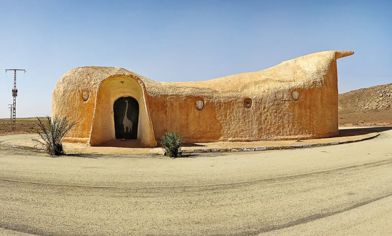آثار الديناصورات بولاية النعامة