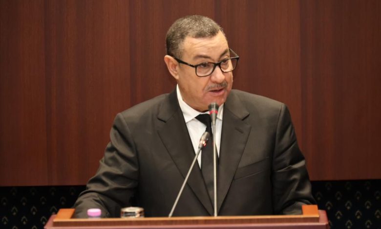 وزير الداخلية والجماعات المحلية والنقل