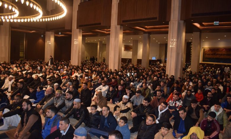 صلاة التراويح في مساجد وهران