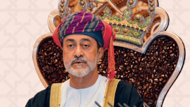 رئيس الجزائر عبد المجيد تبون يتلقى تهاني عيد الفطر من سلطان عمان هيثم بن طارق