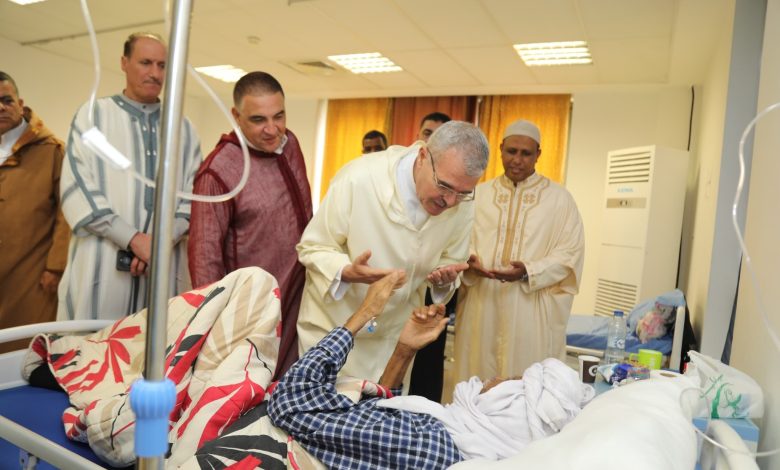 والي الولاية يقاسم فرحة عيد الفطر المبارك