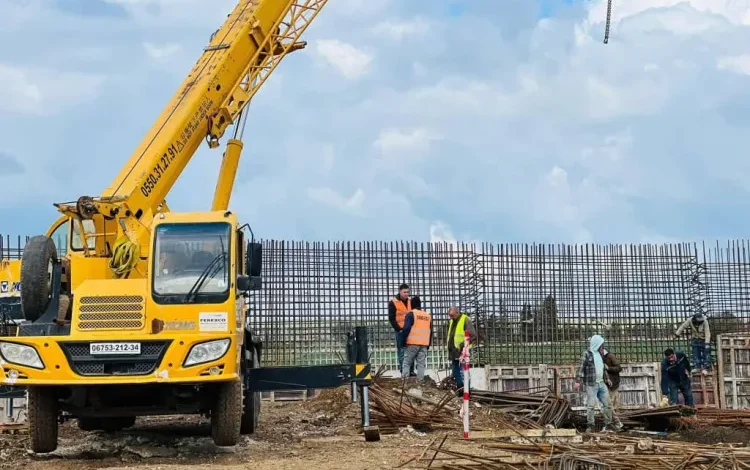 مشروع الخط المنجمي الشرقي لنقل الفوسفات بين تبسة وعنابة في الجزائر