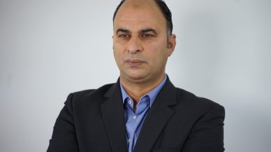 مسيرة اليامين زروال