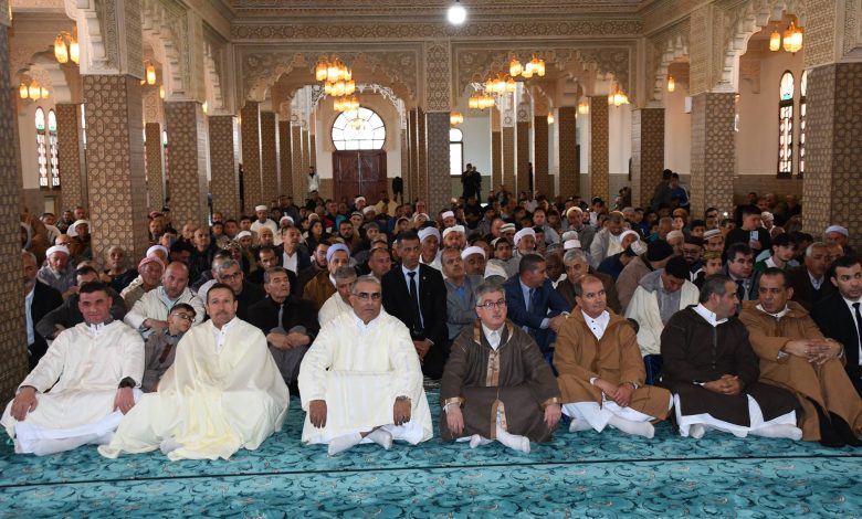 تكريم 30 حافظا للقرآن ومنح رخص لـ15 مسجدا جديدا
