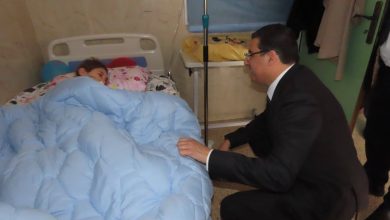 محمد صديق آيت مسعودان يزور الأطفال المرضى في مستشفى مصطفى باشا وبئر طرارية