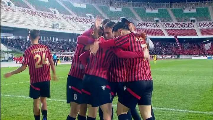 مواجهات نصف نهائي كأس الكونفدرالية الإفريقية 2026 بمشاركة أندية جزائرية