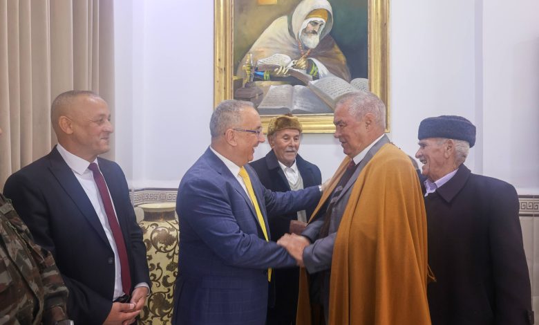 والي ولاية تيسمسيلت يشرف على حفل تبادل التهاني بعيد الفطر