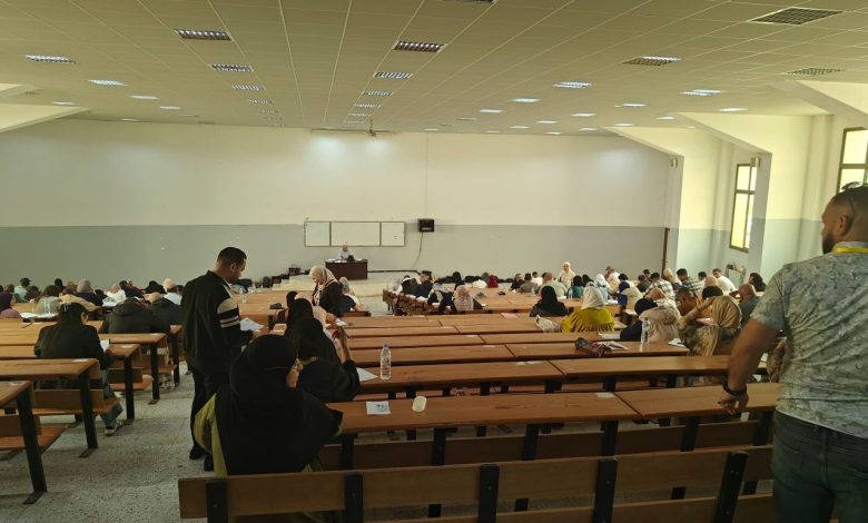 انطلاق مسابقة الكفاءة المهنية للمحاماة بكلية الحقوق بجامعة العفرون