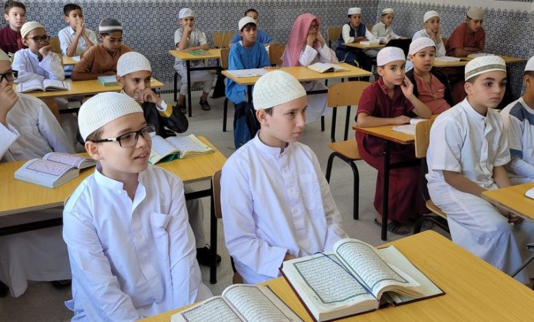 تزامنا مع فتح عديد المدارس القرآنية لتعليم الناشئة