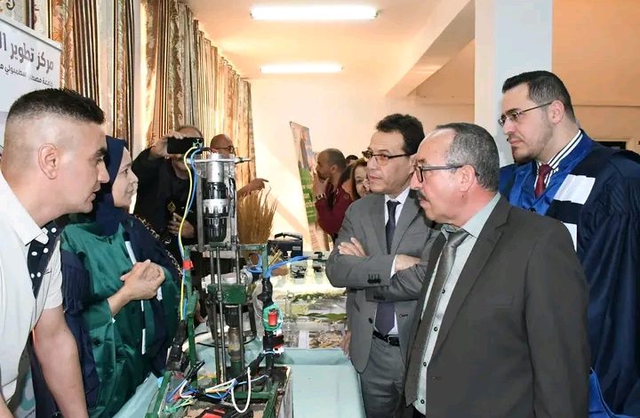 بمناسبة الطبعة الثانية لفعاليات الأسبوع العلمي من 16 إلى غاية 23 أفريل 2026، الذي تنظمه الأكاديمية الجزائرية للعلوم والتكنولوجيا جامعة مصطفى اسطمبولي معسكر