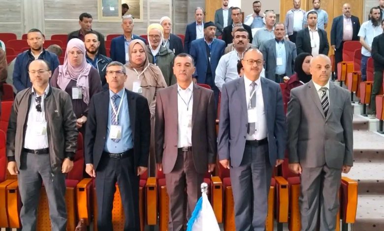  لقاء جهوي لتعزيز الأمن المائي بتيارت