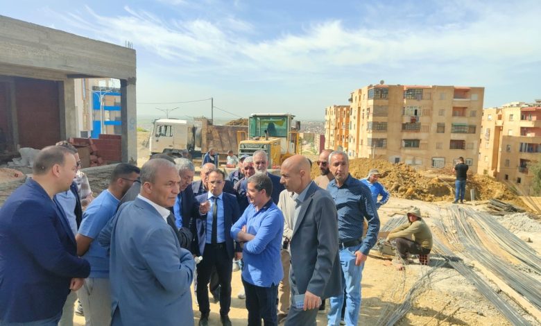 قطاع التربية. للوقوف على وتيرة إنجاز المؤسسات التربوية الجديدة بتيارت