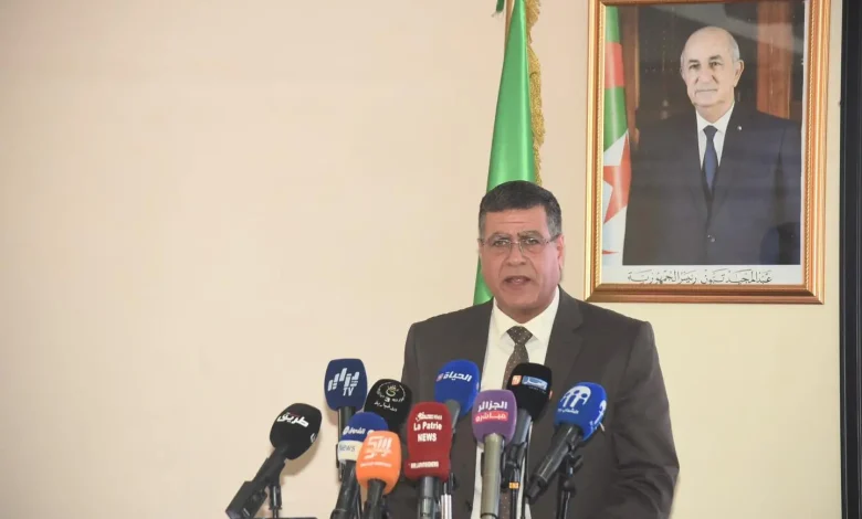 ندوة تاريخية بالجزائر العاصمة احتفاء بيوم العلم
