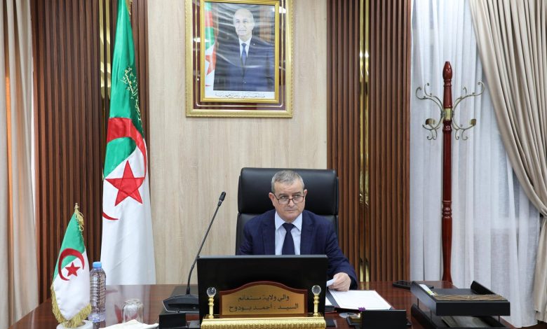 لمتابعة المشاريع المسجلة في قطاع الأشغال العمومية