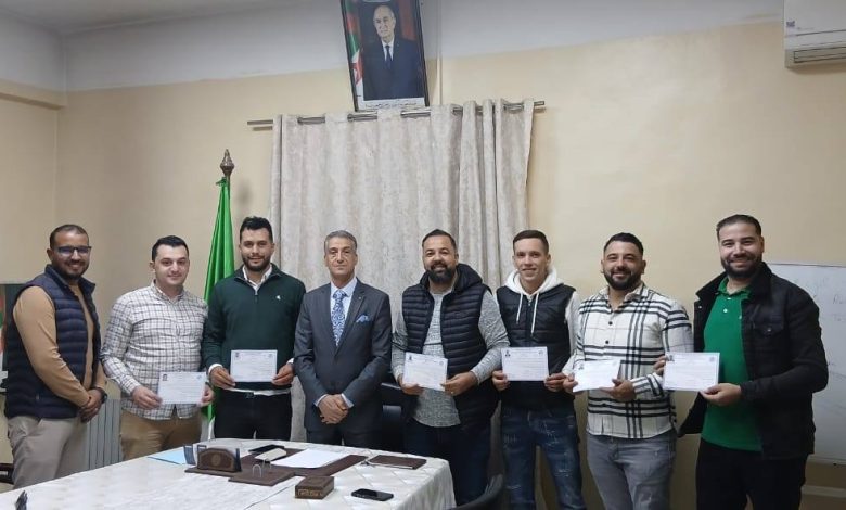 لفائدة الدفعة الأولى لسائقي سيارات الأجرة بتلمسان