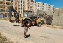 السلطات المحلية تشن حملة هدم للبنايات الفوضوية